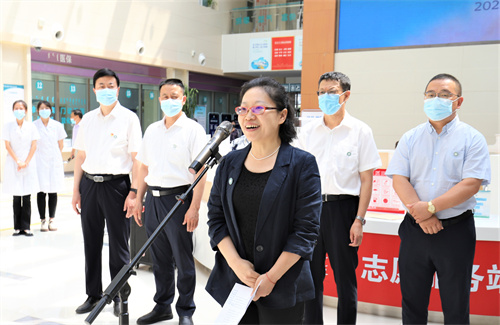 9.内蒙古师范大学民族学人类学学院社工系系主任陈引弟讲话.jpg