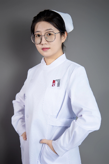 提一盏灯,照亮生命的通道;用一颗心,温暖病痛的身躯。 (1).jpg 提一盏灯,照亮生命的通道;用一颗心,温暖病痛的身躯。 (1).jpg